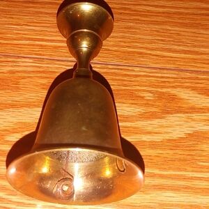 Brass BELL+CANDLE HOLDER ANTIQUE